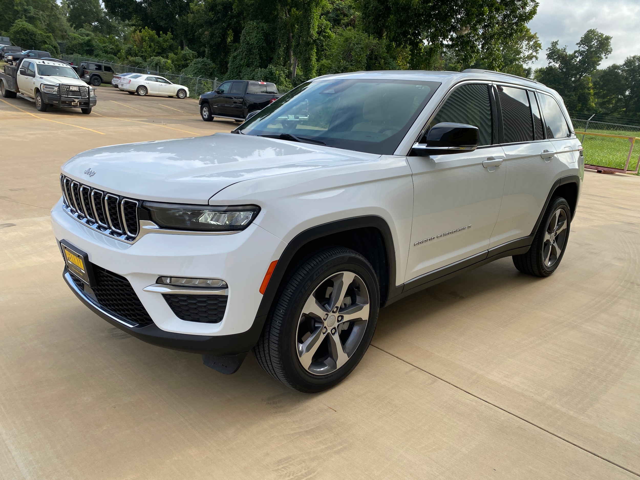 jeep grand cherokee 2025 1C4RJGBG0SC291608 image jeep grand cherokee 2025 1C4RJGBG0SC291608 image
